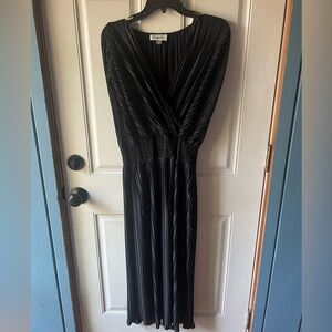 Harper Black Pleated Maxi Dress